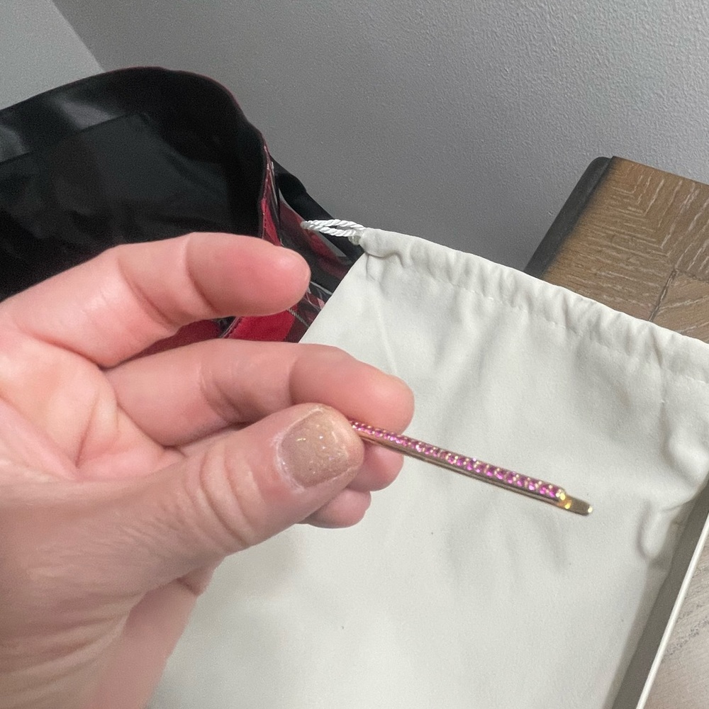 14k gold hair pin with rubi